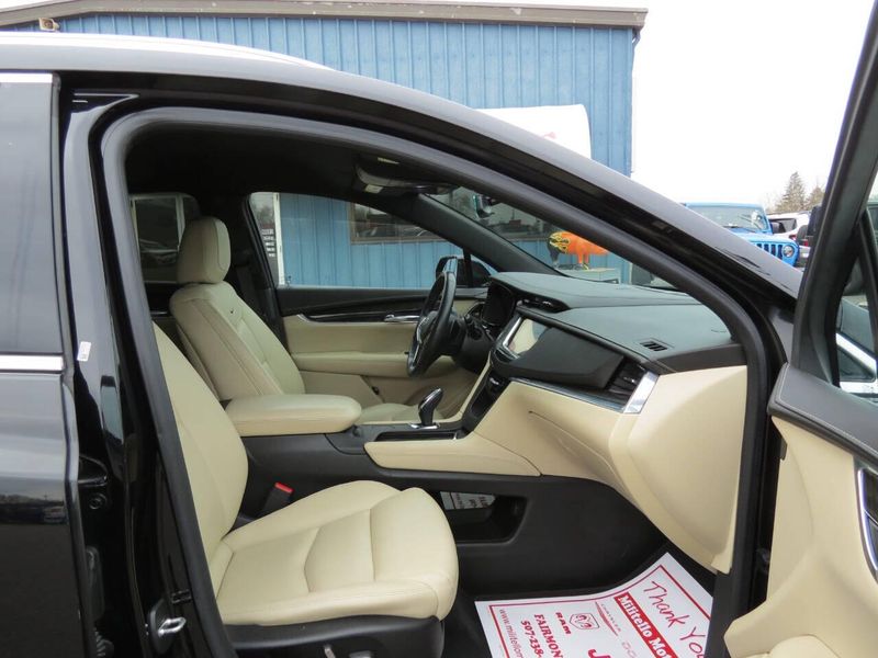 2018 Cadillac XT5 Base 4dr SUVImage 23