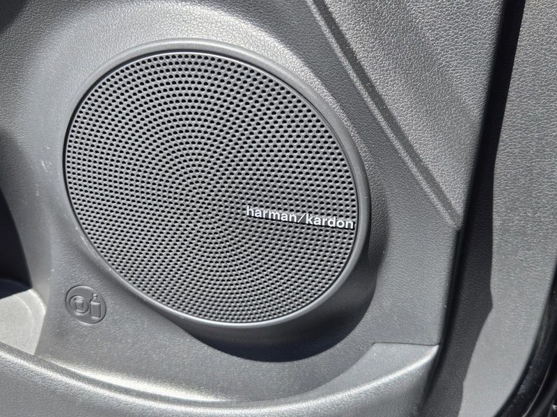 Used 2022 Hyundai Kona Limited DCT FWD