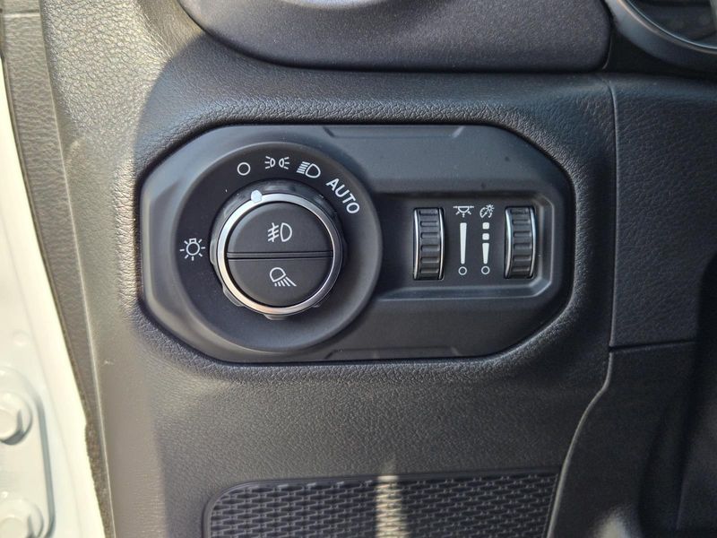 Used 2021 Jeep Gladiator Mojave 4x4