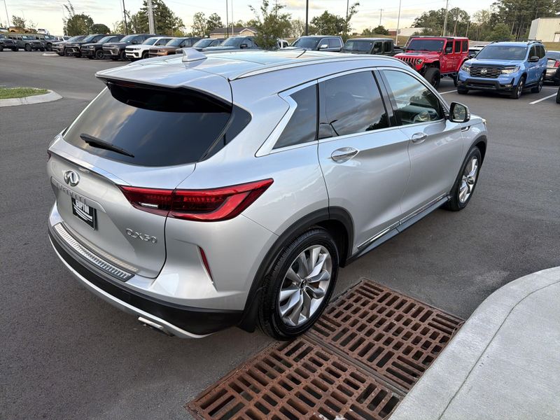 Used 2019 INFINITI QX50 LuxeImage 12