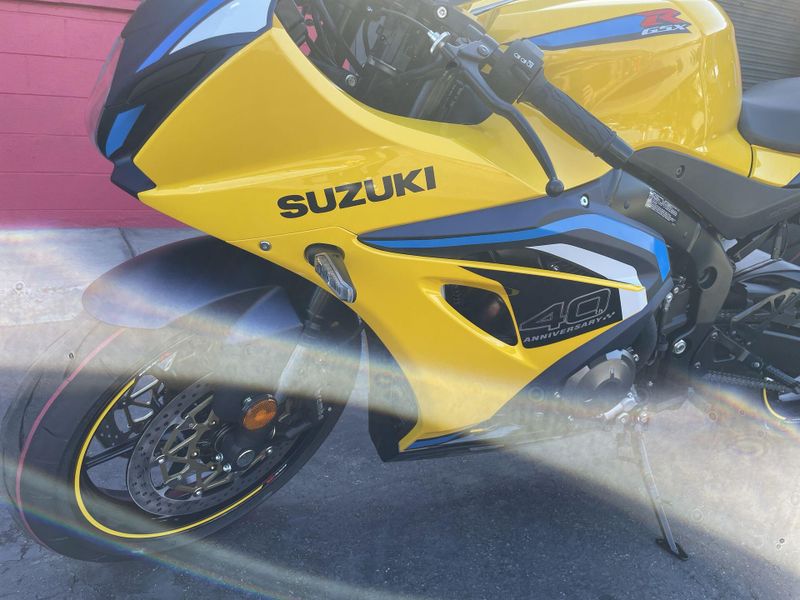 New 2027 Suzuki GSX-R1000 40TH ANNIVERSARY EDITION Image 21