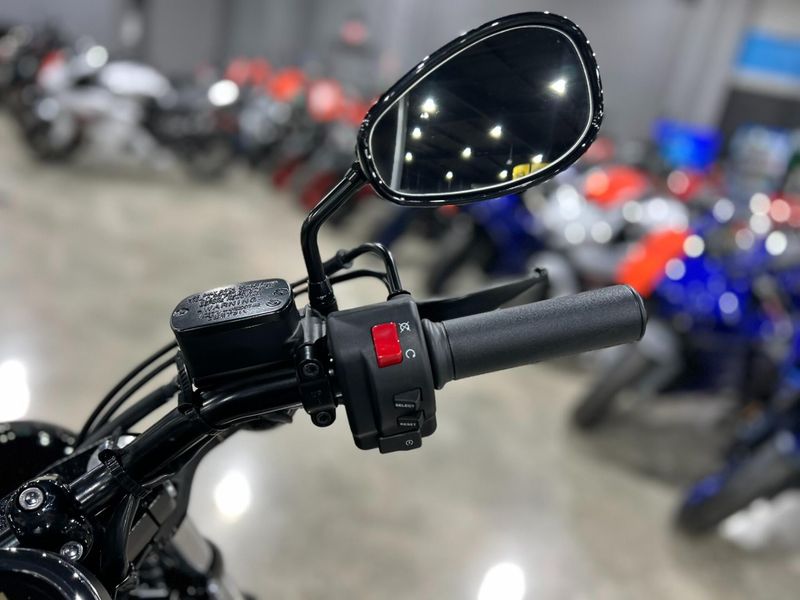 New 2025 Yamaha BOLT R-SPEC Image 12