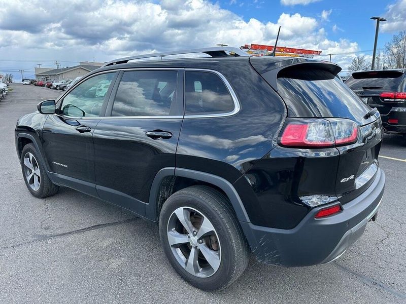 2019 Jeep Cherokee LimitedImage 15