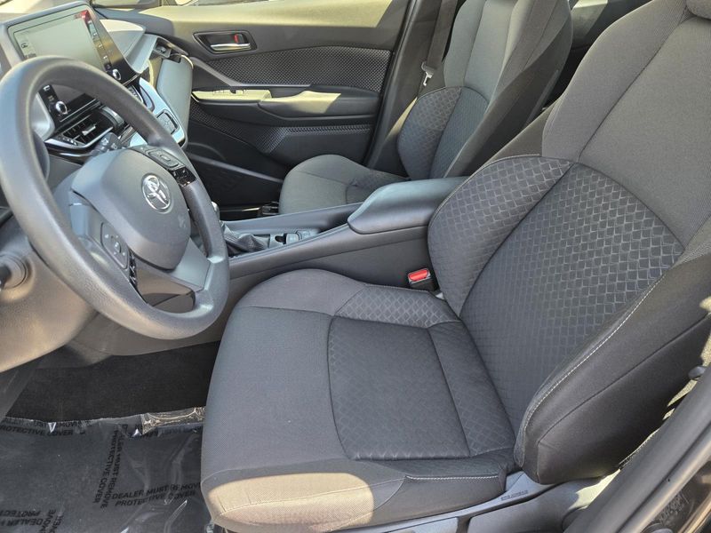 Used 2021 Toyota C-HR LE FWD (Natl)