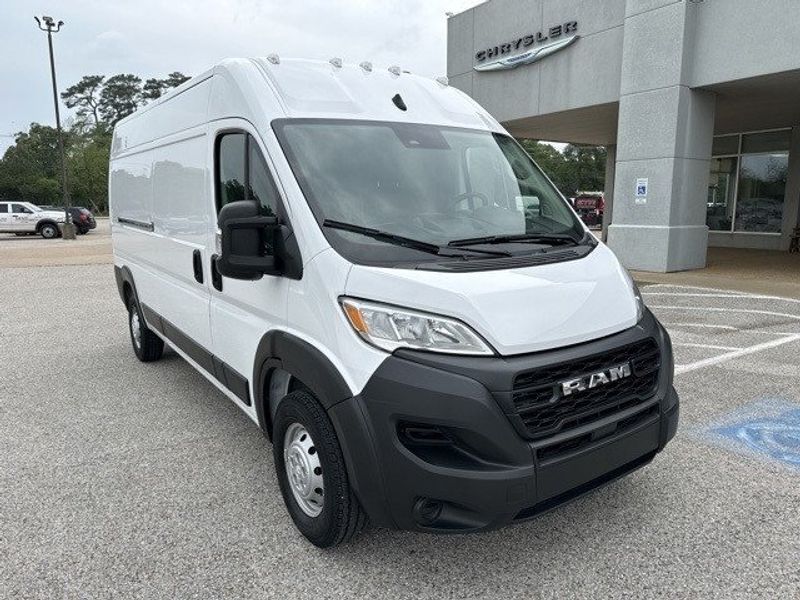 2023 RAM ProMaster 2500 High RoofImage 1