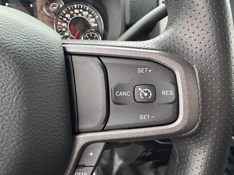 2024 RAM 3500 Chassis Cab TradesmanImage 18