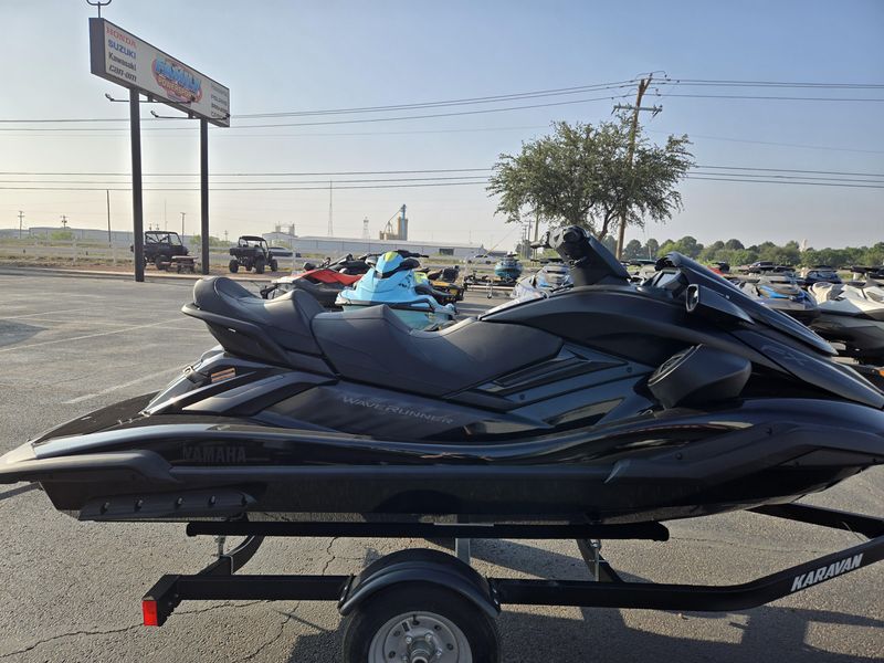 2025 Yamaha FX CRUISER SVHO WAUDIO BLACK Image 5