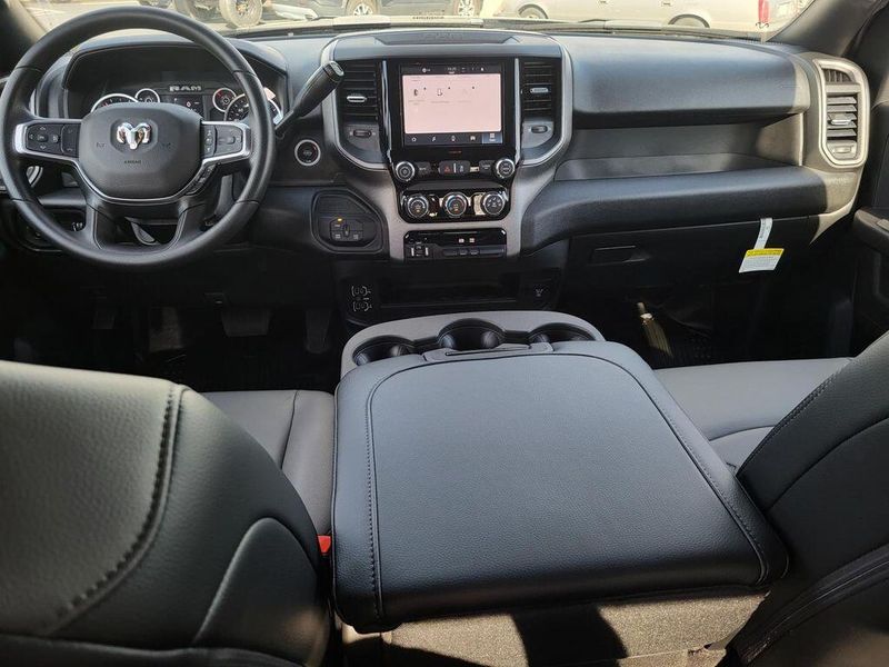 2025 RAM 2500 Tradesman Crew Cab 4x4 6
