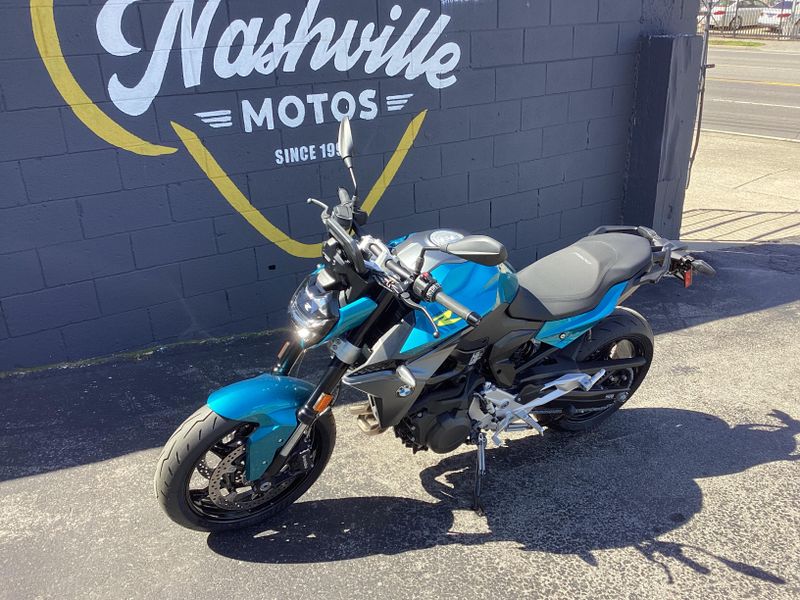 2025 BMW F 900 R 