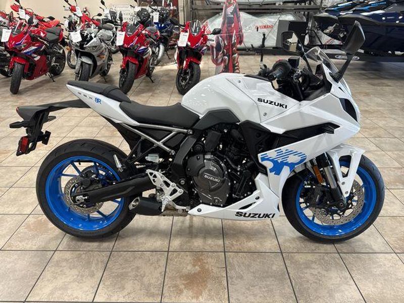 New 2026 Suzuki GSX-8R Image 10