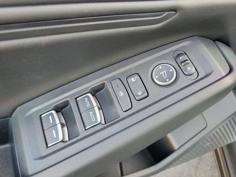 Used 2024 Honda Accord Sedan EX CVT