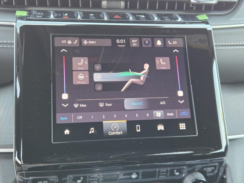 New 2026 Jeep Grand Cherokee Laredo X 4x2