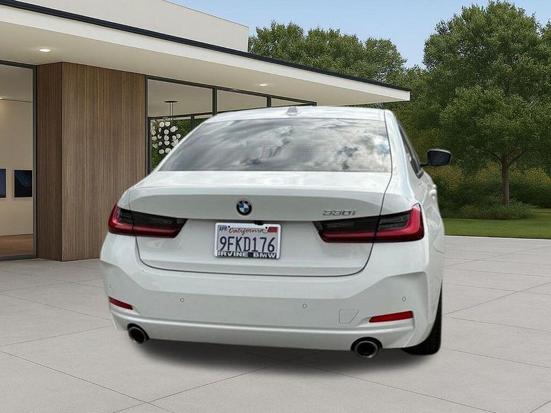 Used 2023 BMW 3 Series 330iImage 9