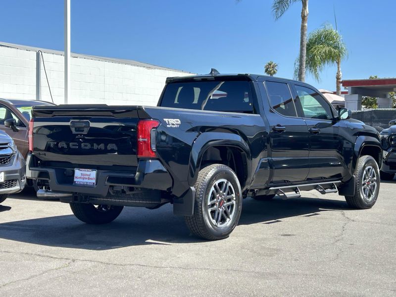 New 2025 Toyota Tacoma TRD SportImage 3