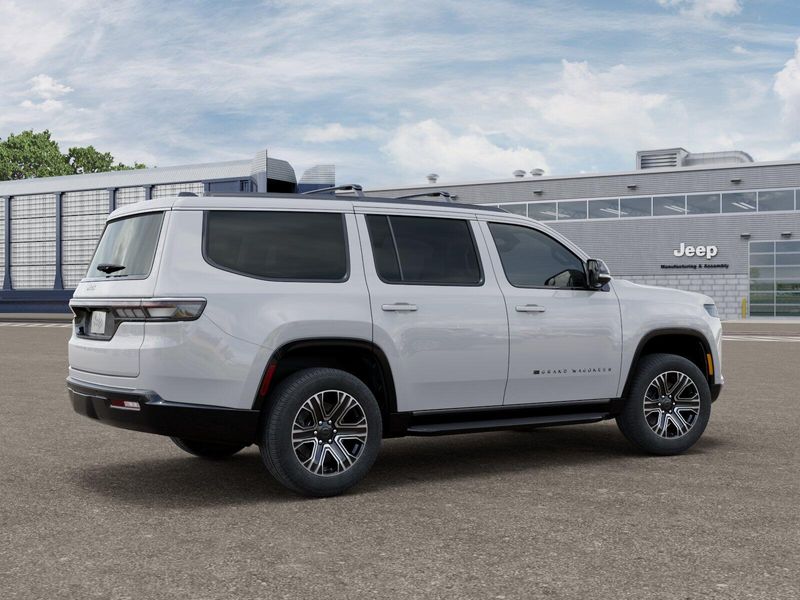 2026 Jeep Grand Wagoneer 4x4Image 4