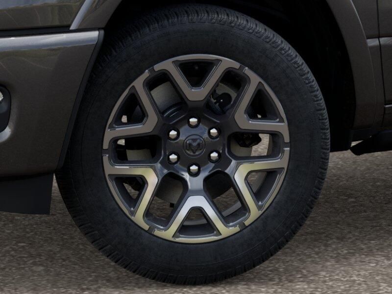 2026 Ram 1500 Laramie photo 4