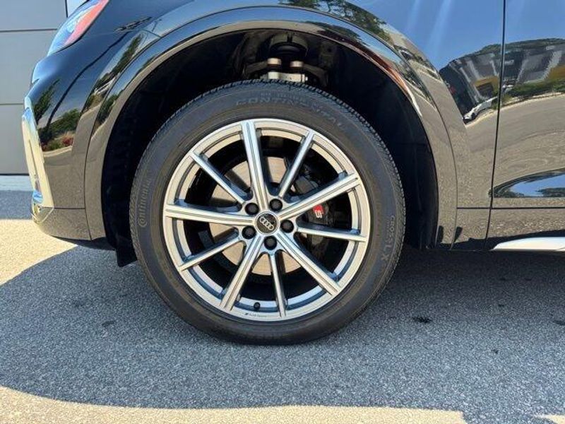 2022 Audi SQ5 Premium
