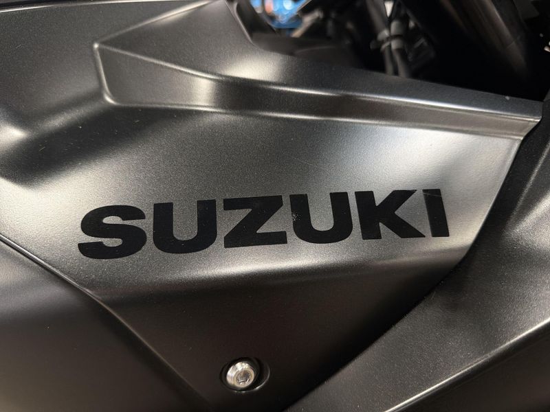 New 2027 Suzuki GSX-8R Image 26
