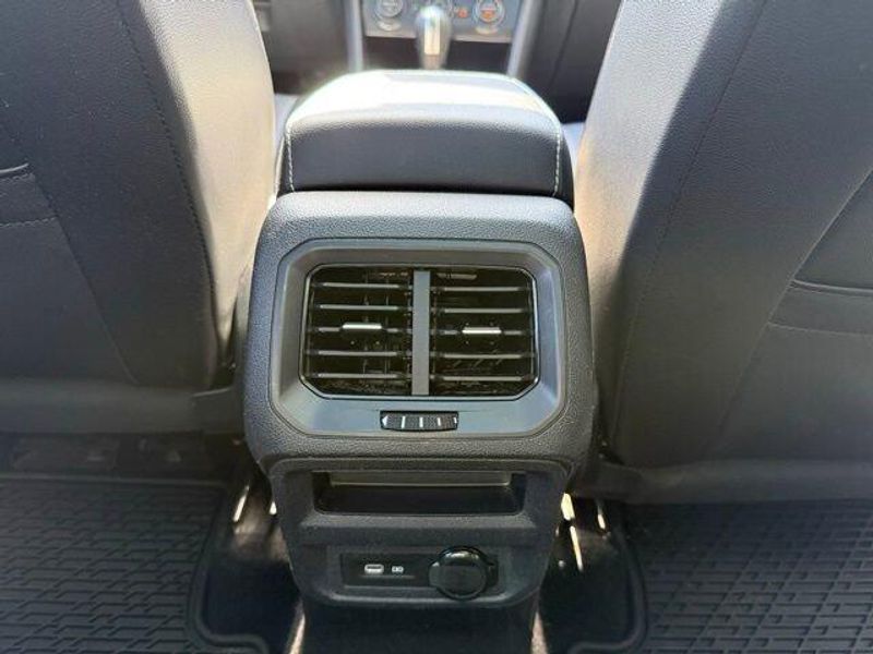 Used 2021 Volkswagen Tiguan SE