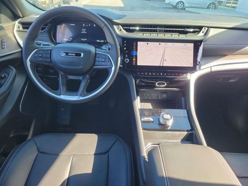 New 2026 Jeep Grand Cherokee L Limited Reserve 4x4