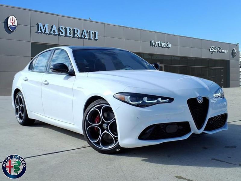 New 2026 Alfa Romeo Giulia VeloceImage 1