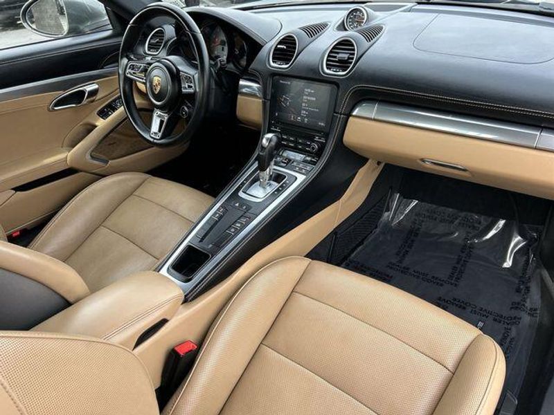 Used 2022 Porsche 718 Cayman SImage 13