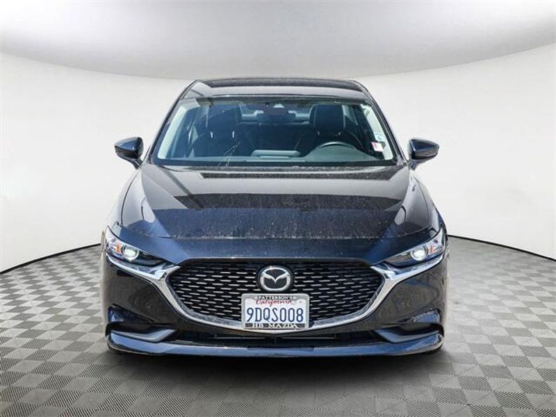2022 Mazda Mazda3 SelectImage 3