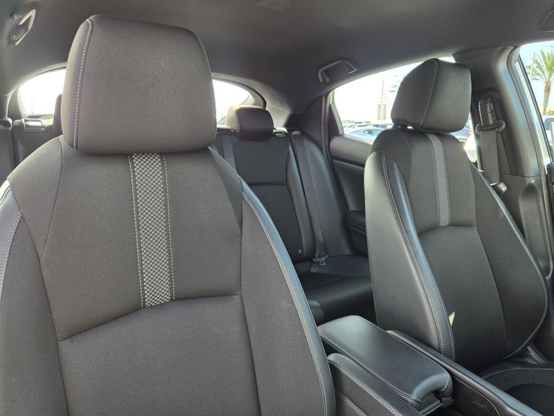 2021 Honda Civic Sport photo 27