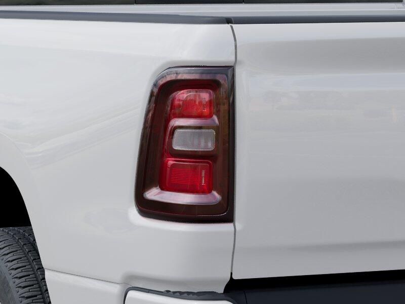 New 2027 RAM 1500 Express Crew Cab 4x4 5