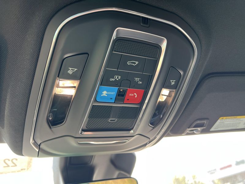 New 2025 Jeep Grand Cherokee Limited 4x4Image 20