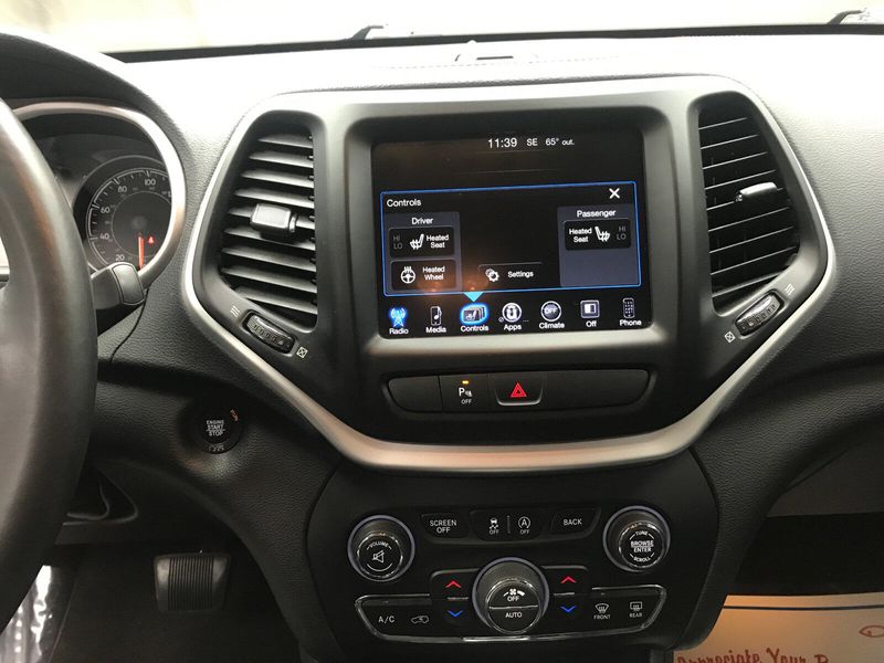 2018 Jeep Cherokee TrailhawkImage 6