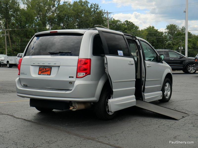 Used 2012 Dodge Grand Caravan SXT