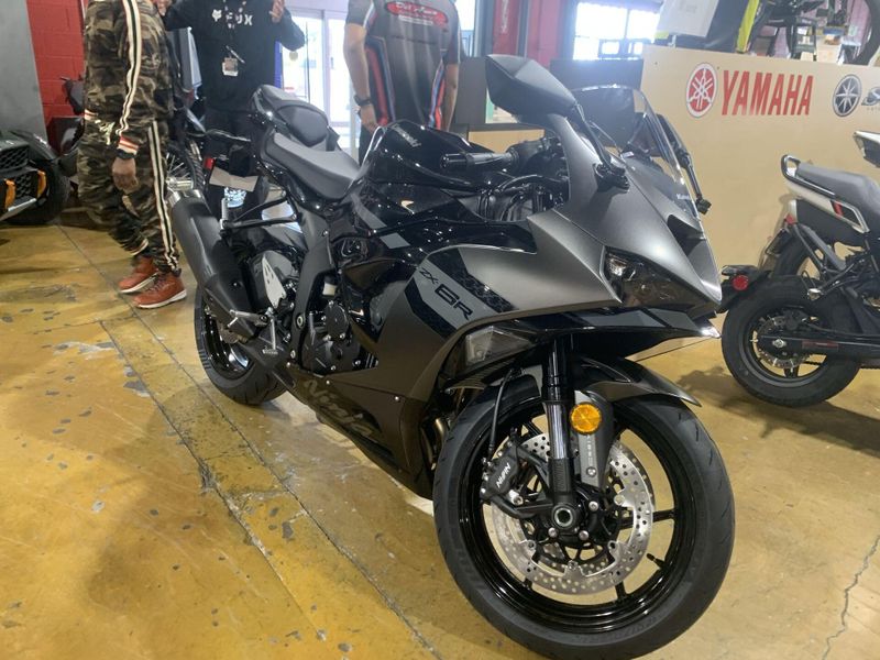 New 2026 Kawasaki NINJA ZX-6R ABS Image 4