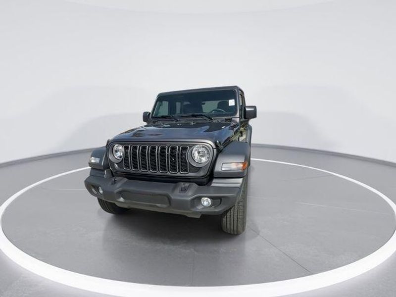 New 2026 Jeep Wrangler 4-door SportImage 3