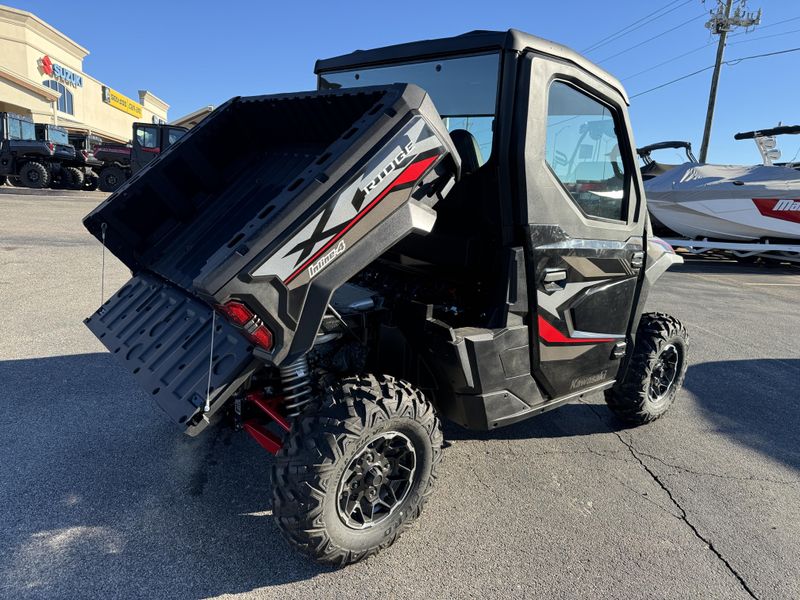 2024 Kawasaki RIDGE XR WITH HVAC RED AND BLACKImage 5