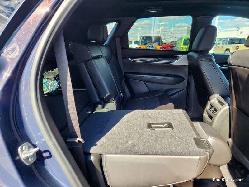 Used 2025 Cadillac XT5 Premium Luxury AWD