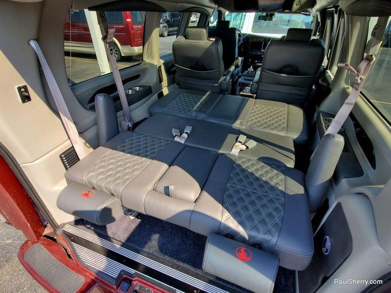 2024 Chevrolet Express Cargo Image 4