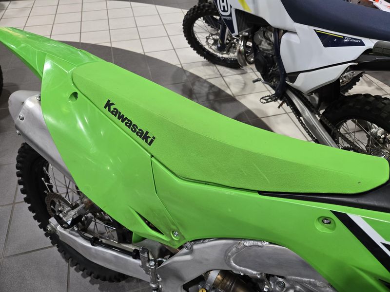 USED 2024 KAWASAKI KX 450 Image 8