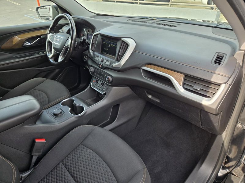 Used 2019 GMC Terrain FWD 4dr SLE