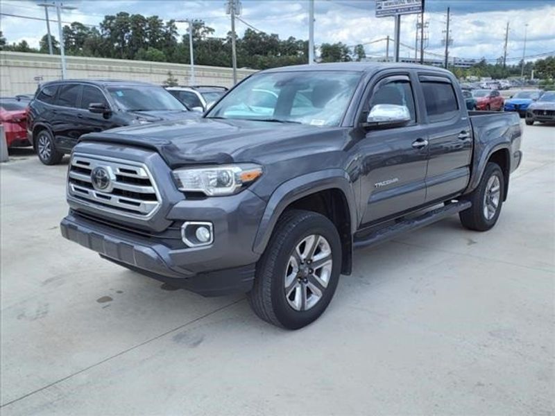 2018 Toyota Tacoma LimitedImage 5