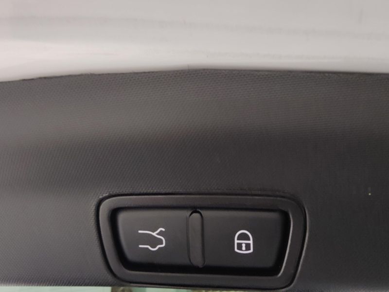 Used 2024 Alfa Romeo Stelvio Veloce AWD w/Activ AssistImage 16