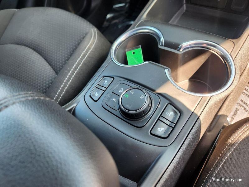 Used 2023 GMC Terrain SLE