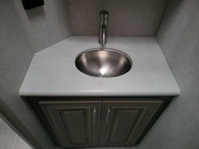 New 2026 NORTHWOOD MFG Arctic Fox NXT 295RKImage 30