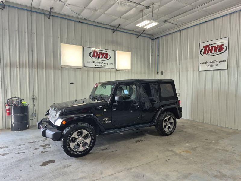 Used 2016 Jeep Wrangler Unlimited SaharaImage 20