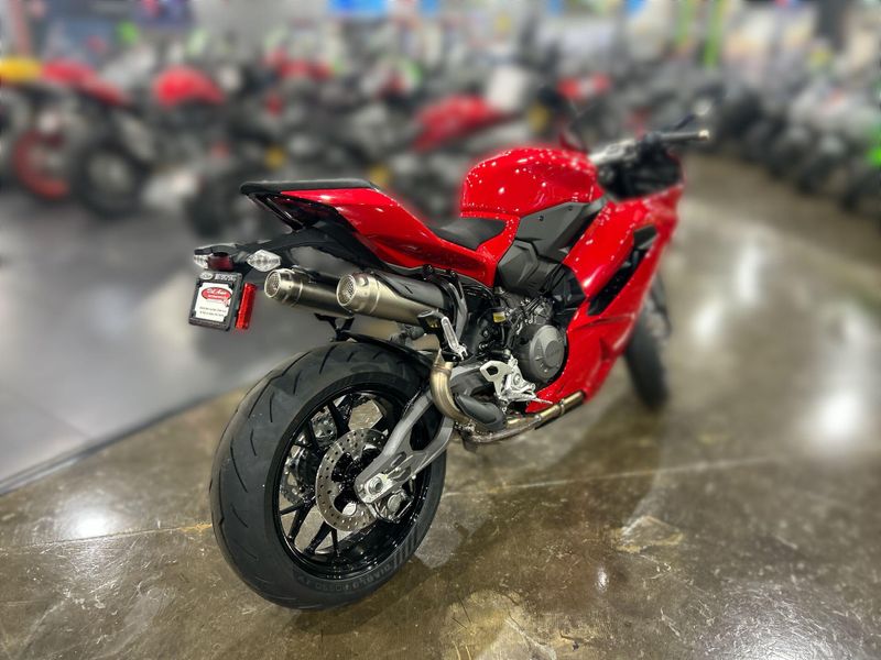 New 2026 Ducati PANIGALE V2 896 Image 15