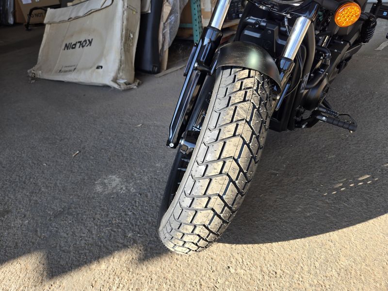 NEW 2025 INDIAN MOTORCYCLE SCOUT BOBBER LIMITED WITH TECHNOLOGY PACKAGE Image 18