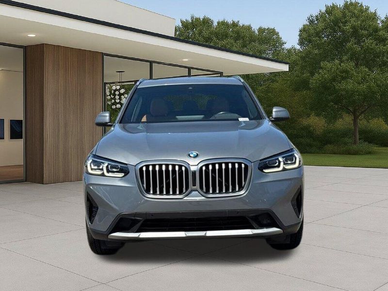 Used 2024 BMW X3 xDrive30iImage 4