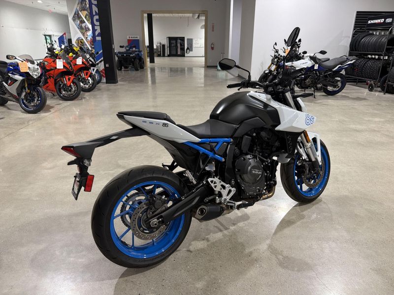 Used 2023 Suzuki GSX-8S  in a WHITE exterior color. Victorville Del Amo Motorsports 760-241-7387 delamomotorsportsofvictorville.com 