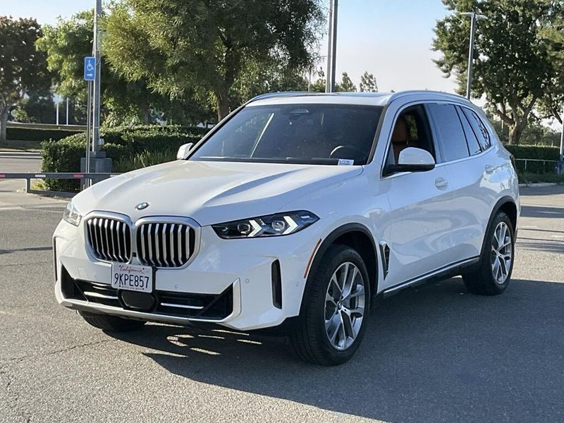 2024 BMW X5 sDrive40iImage 4