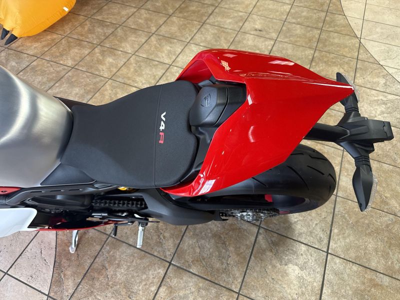 Used 2023 Ducati PANIGALE V4 R Image 11